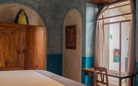 La Casa de Manuel Casa-Boutique